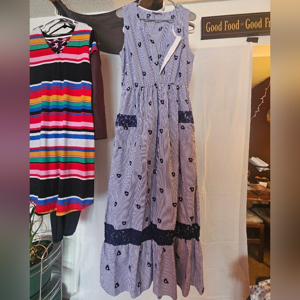 Long striped floral pocket dress